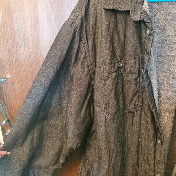 Wrangler Black Jacket with Gray lining - Picture 9 of 9